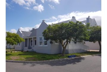 Coral Tree Apartment, Hermanus - 3