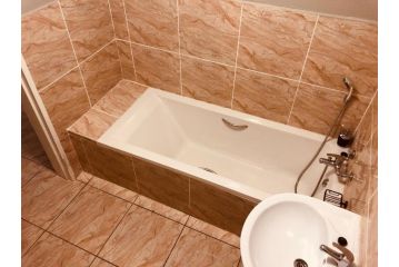 Cornerstone Guest house, Polokwane - 4