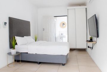 Cosmo Sleepover Guest house, Roodepoort - 2
