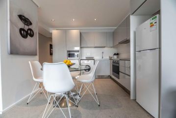 303 Cosmopolitan Apartment, Cape Town - 5