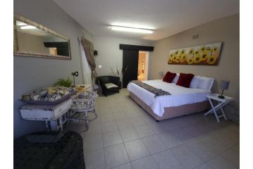 Cosy and Private Guest Suite Apartment, Johannesburg - 3