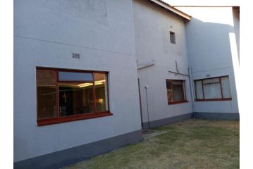Cosy Beds Web Guest house, Witbank - 5