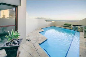 Blouberg Beachfront Apartment The Bay 202 Apartment, Cape Town - 2