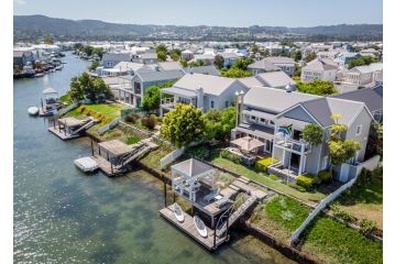 Canal waterside lifestyle Guest house, Knysna - 2