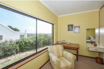 Cosy House Guest house, Yzerfontein - 3