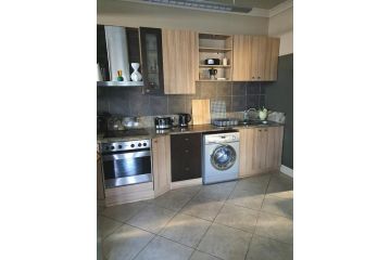 Couple's Luxury and Private Apartment, Ballito - 4