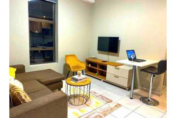 Cozy 1 bedroom apartment with free wi-fi Apartment, Johannesburg - 4