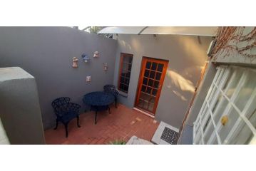 Cozy 1 Bedroom Cottage Guest house, Johannesburg - 2