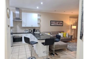 Cozy Cal Apartment, Midrand - 2