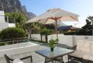 Cozy Camps Bay House with mountain and sea view Chalet, Cape Town - thumb 5