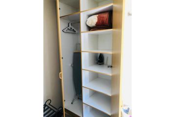 Cozy guest suite with private access Apartment, Roodepoort - 5