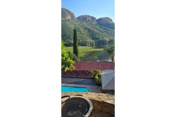 Cozy Kosmos Bed and breakfast, Hartbeespoort - 3