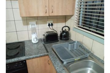 La Maison Pad Ninth On Lever Apartment, Midrand - 1