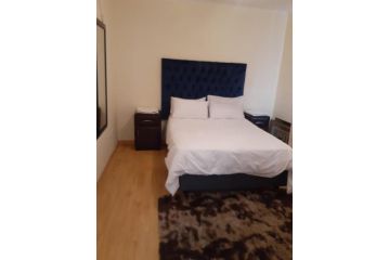 La Maison Pad Ninth On Lever Apartment, Midrand - 4