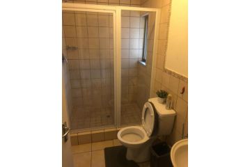 La Maison Pad Ninth On Lever Apartment, Midrand - 5