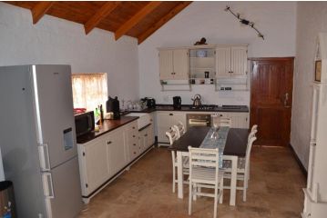 Critchley Hackle - Managers Cottage Apartment, Dullstroom - 5