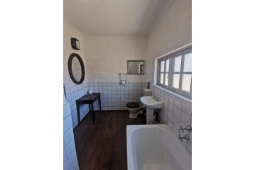 Critchley Hackle Dullstroom Leisure Hotel, Dullstroom - 3