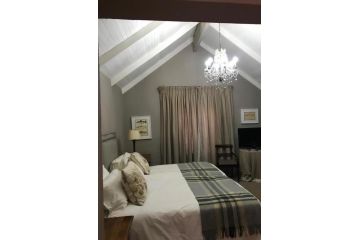 Critchley Hackle Dullstroom Towers Hotel, Dullstroom - 3