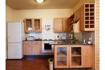 Crocodile Lodge cc Guest house, Midrand - 4