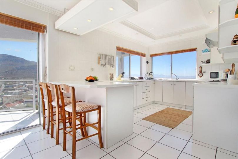 Crow`s Nest Fish Hoek Apartment, Fish hoek - imaginea 5