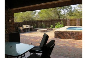 Crowe's Nest Guest house, Marloth Park - 2