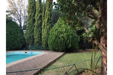 Cura Lodge Hotel, Bloemfontein - 1