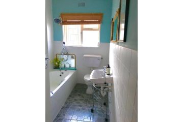 cypress cottage Guest house, Hermanus - 4