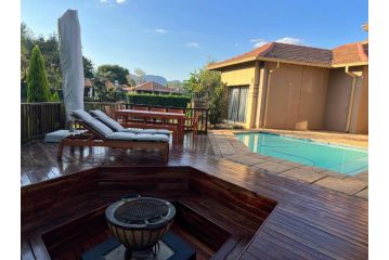 Pecanwood Lake View Apartment, Hartbeespoort - 4