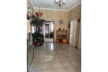 De African Rock guesthouse Guest house, Roodepoort - 3