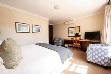 Noordhoek Village Hotel, Noordhoek - 5