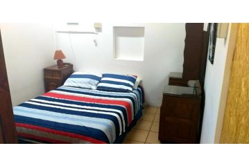 De Plaashuis Guest house, George - 4