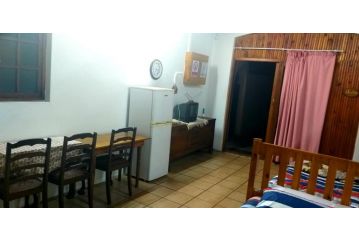 De Plaashuis Guest house, George - 3