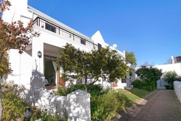 De Zalze Winelands Golf Lodges 30 Guest house, Stellenbosch - 3