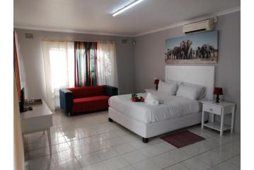 Decent Stay Apartment, Durban - 1