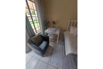 DeLutz Overnight Accommodation Room 2 Guest house, Polokwane - 3
