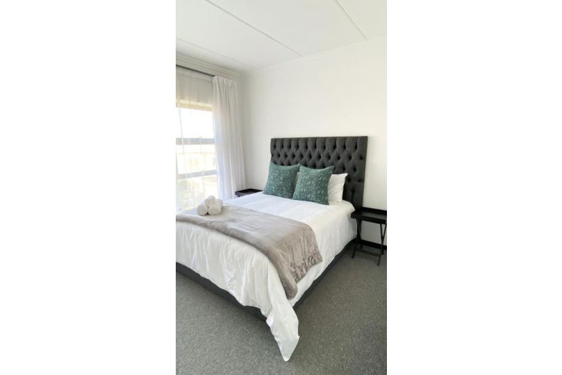 Deluxe Apartments Apartment, Sandton - imaginea 4