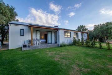 Denneboom Vineyards and Wildlife Apartment, Paarl - 4