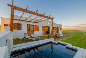 Denneboom Vineyards and Wildlife Apartment, Paarl - 1