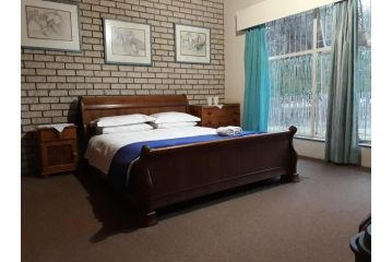 Die Plasie on-suite rooms Guest house, Hartbeespoort - 4