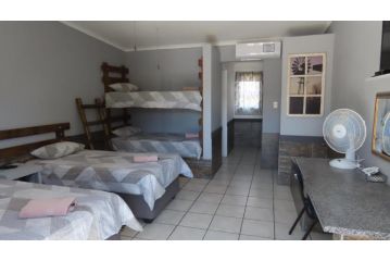 Die Windpomp Gastehuis Guest house, Beaufort West - 2