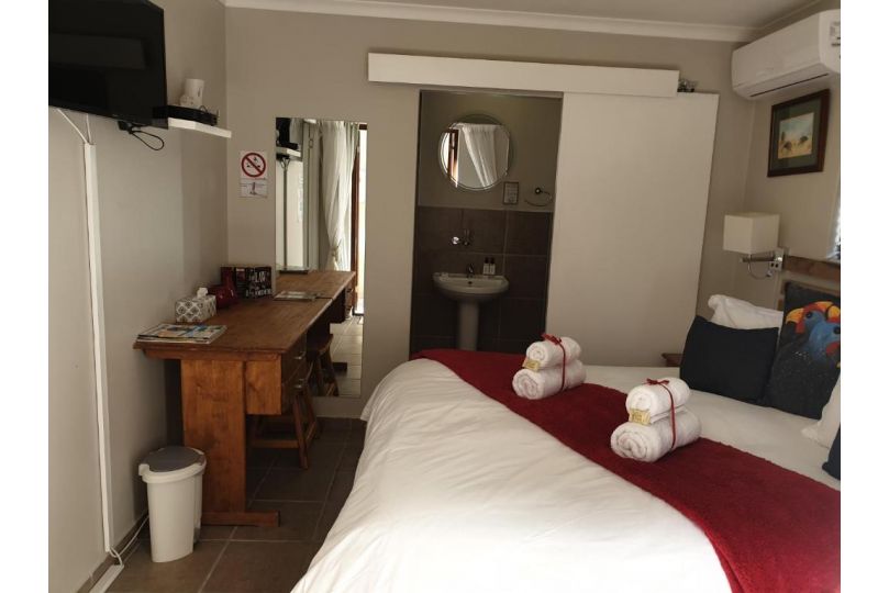 Dilisca Guesthouse Guest house, Durbanville - imaginea 16