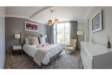 dk villas 2 The Boardwalk (Hout Bay) Apartment, Hout Bay - 1