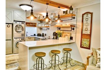 dk villas 4 Riverview, Hout Bay Apartment, Hout Bay - 2