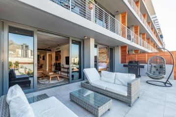 Docklands Luxury Two Bedroom Apartments Apartment, Cape Town - 2
