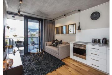 Docklands Deluxe Apartments with spacious balcony in De Waterkant Apartment, Cape Town - 1
