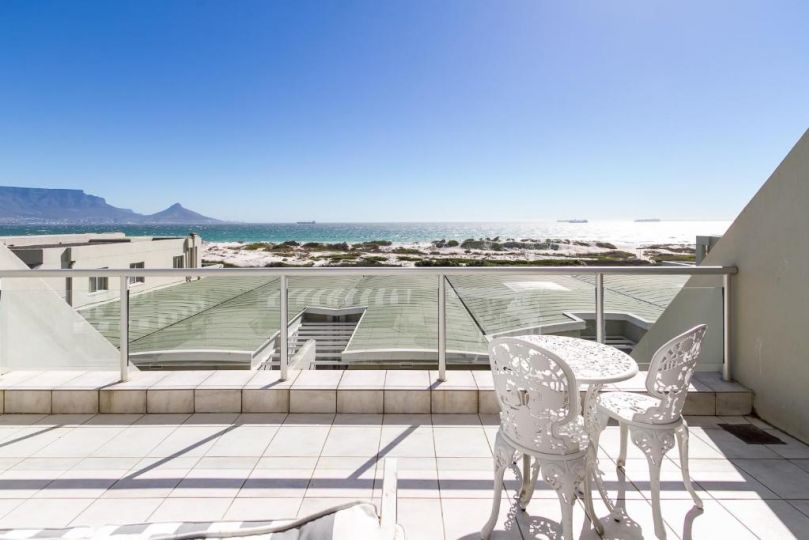 Dolphin Beach C105 by HostAgents Apartment, Cape Town - imaginea 5