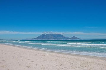 Dolphin Beach H206 by AirAgents Apartment, Cape Town - 5