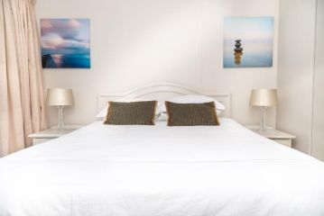 Luxury Private Beachfront 2 bedroom Dolphin Apartment, Blouberg, Cape Town Apartment, Cape Town - 1