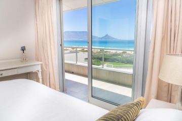 Luxury Private Beachfront 2 bedroom Dolphin Apartment, Blouberg, Cape Town Apartment, Cape Town - 5