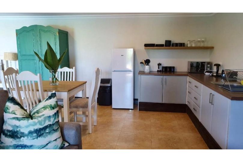 Dolphin's Guesthouse Umhlanga Guest house, Durban - imaginea 18